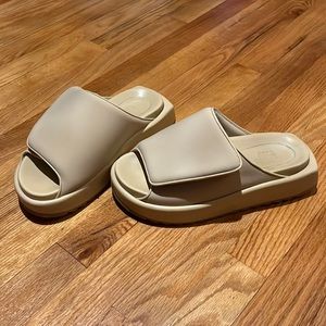 Gia Borghini ‘ Gia 1 ‘ Foldover Flatform Sandal Mule Slides